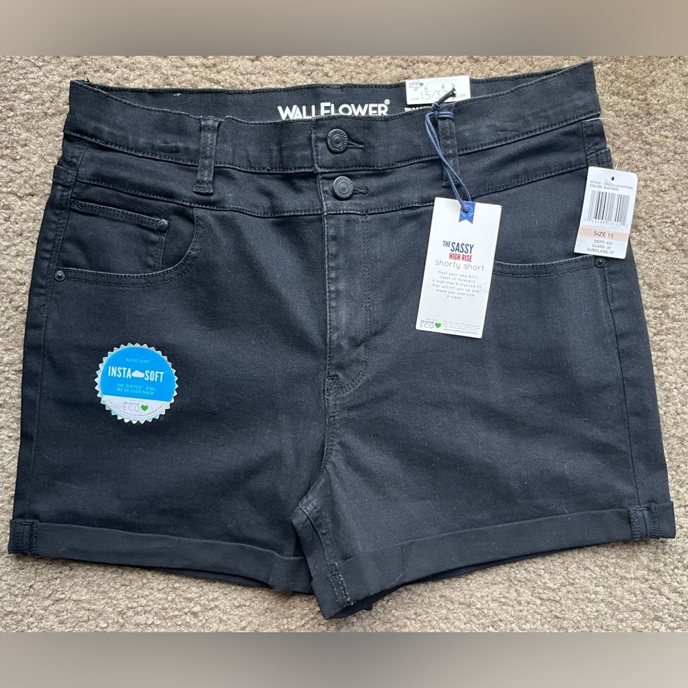 Wallflower Black Jean Shorts Stretchy Denim Mid-Rise NWT